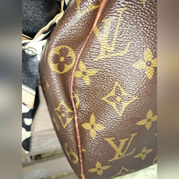 COMING SOON AUTHENTIC LOUIS VUITTON SPEEDY 25 - Picture 10 of 17